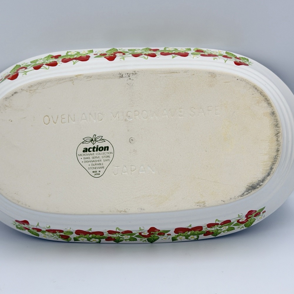 VTG Action Strawberry Divided Baking Dish Japan Cottagecore Retro Kitchen - Picture 13 of 15